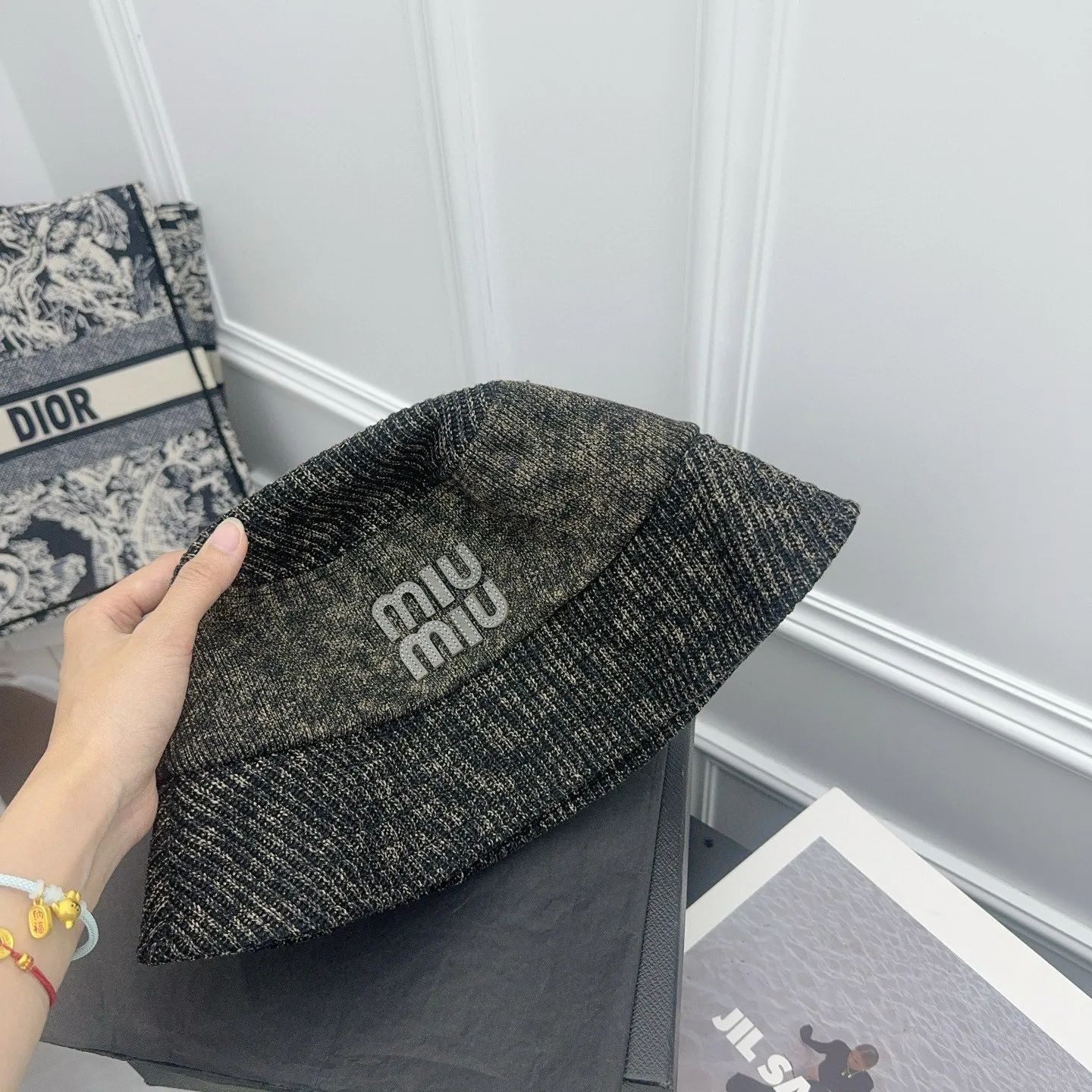 Internet celebrity style Croixin 🖤 Versatile woolen hat, same style for men and women, a must-have for sweet and cool outfits in autumn and winter‼ ️